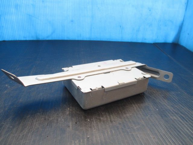 ジムニーJB23W エレクトリカルコントローラ/4AT 中古品 - メルカリ