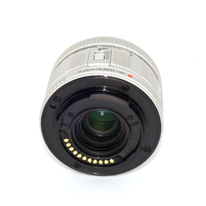 OLYMPUS 電動式パンケーキズームレンズ BLK ☆専用☆OLYMPUS 3倍ズーム