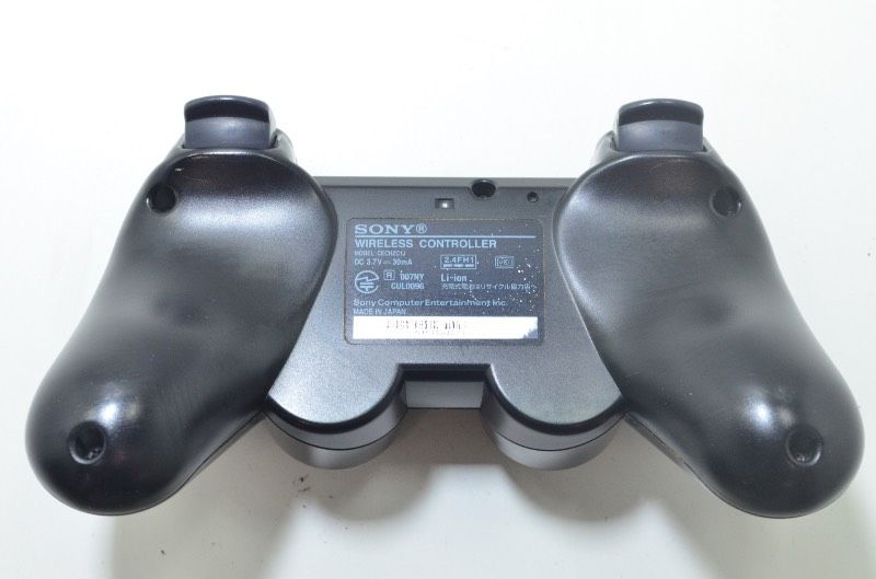 送料無料】 ソニー SONY プレイステーション3 本体 CECH-3000B