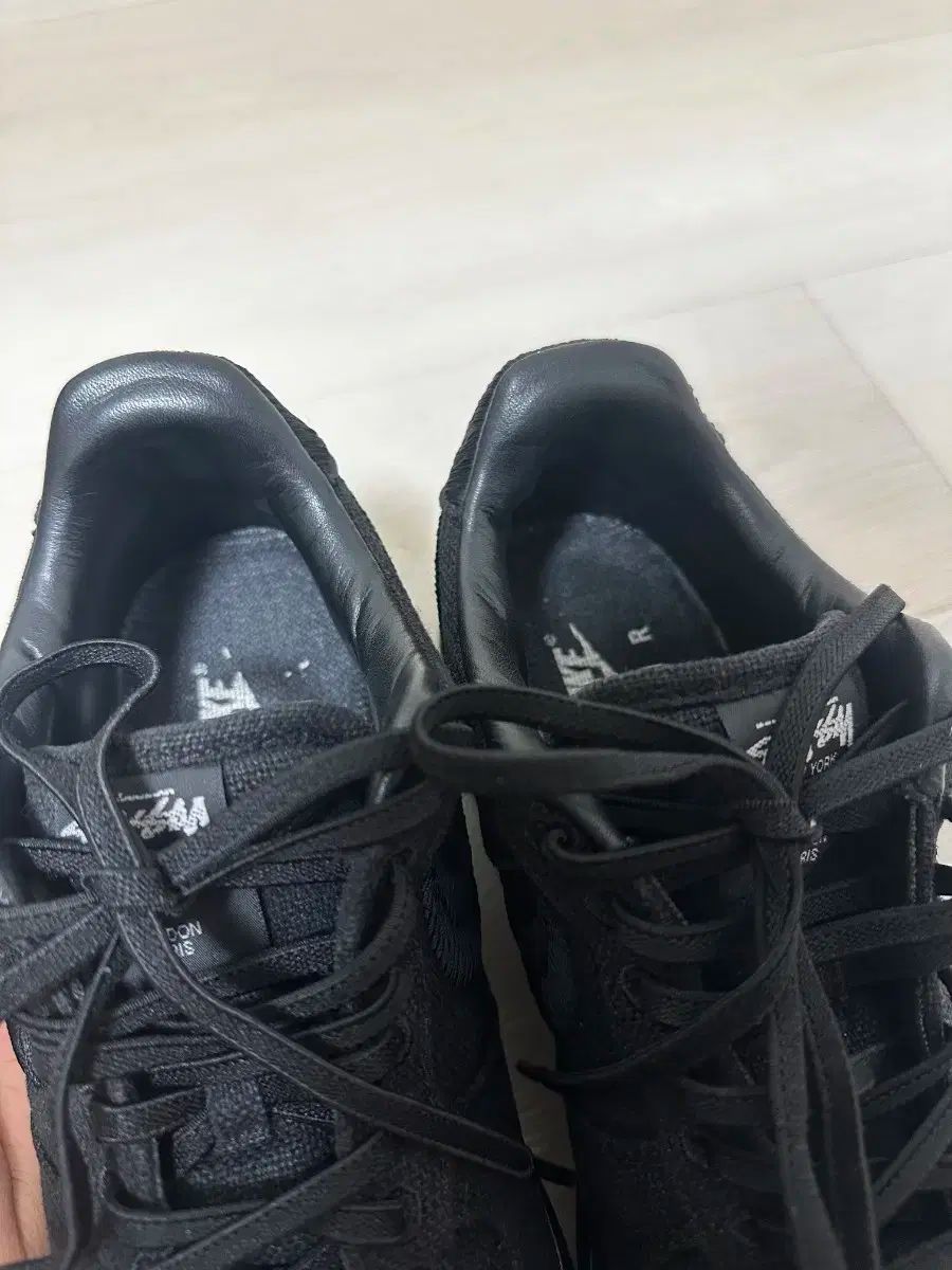 NIKE ナイキ x STUSSY ステューシー エアフォース 1 ロー トリプル 黒