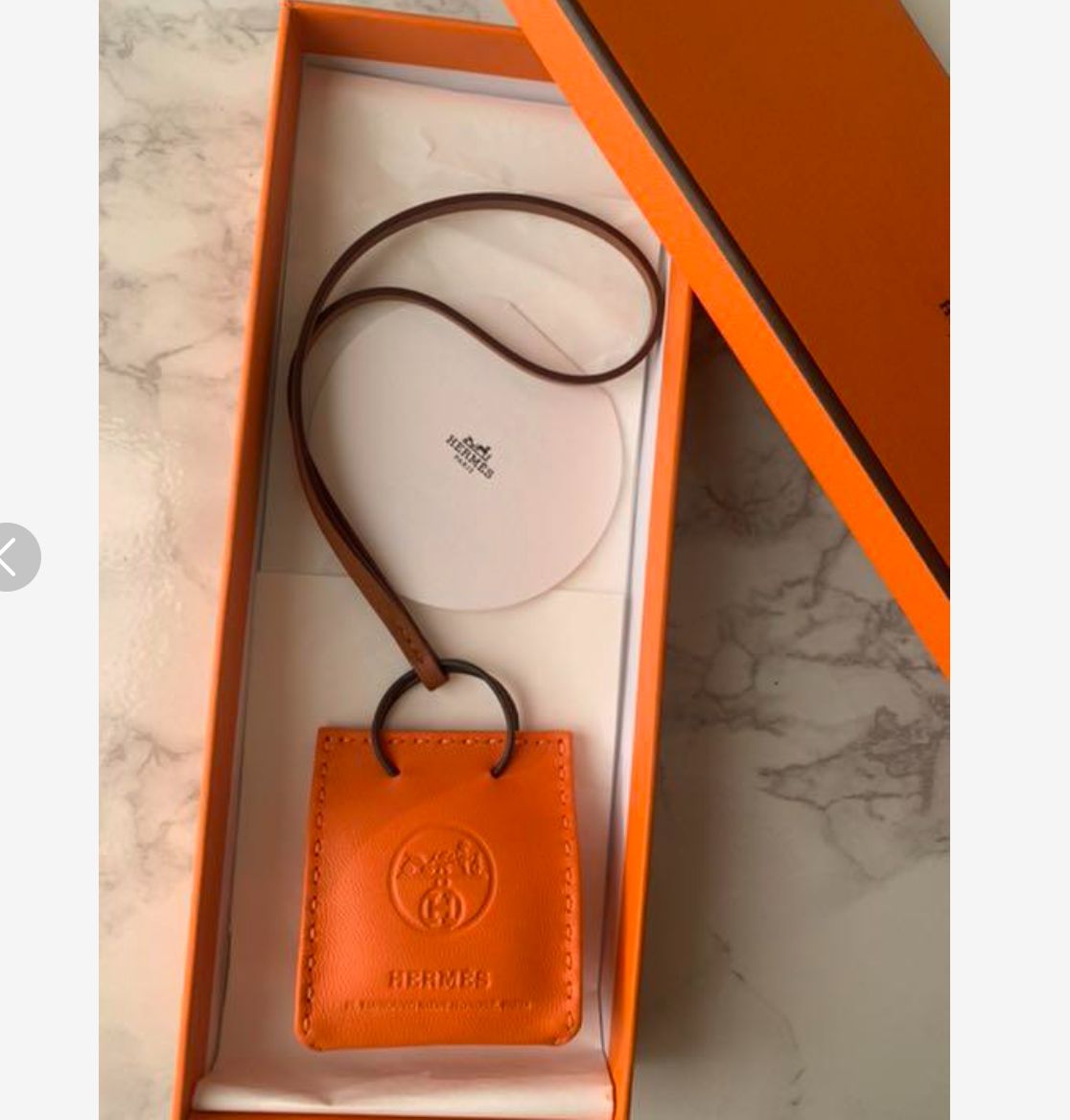 新品・未使用】HERMES チャーム サック・オランジュ-