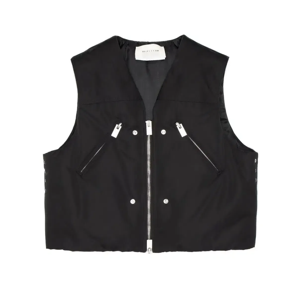 2025年最新】alyx ダウンベストの人気アイテム - メルカリ