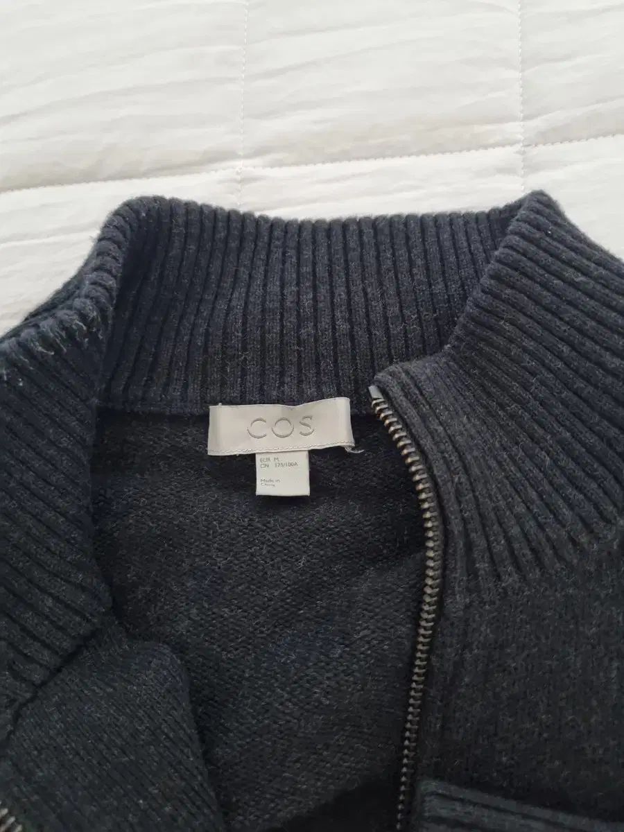 COS ブークレ ニット カーディガン L ブラック COS COS(コス) ブークレ