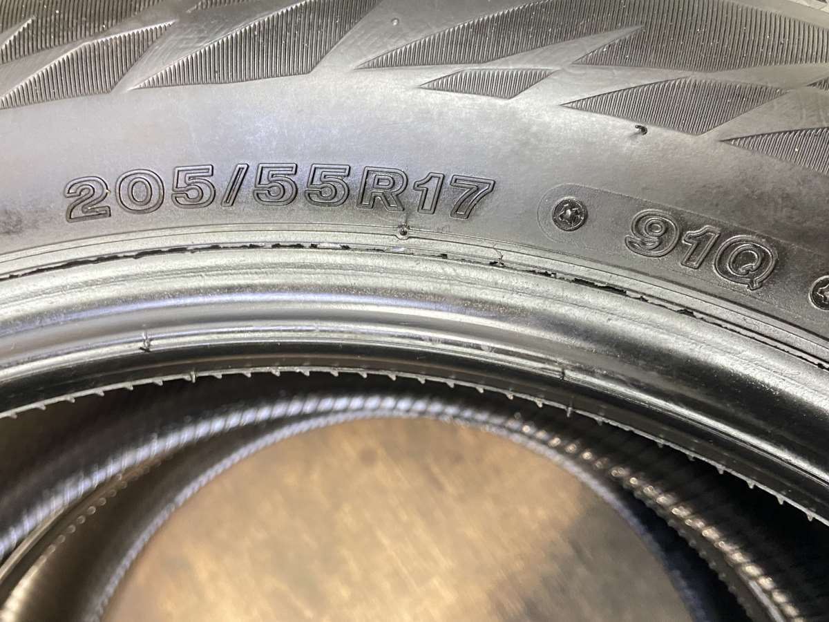 205/55R17 BLIZZAK VRX2スタッドレス中古タイヤ 205/55R17 ブリヂストン ブリザック VRX2 中古タイヤ スタッドレス