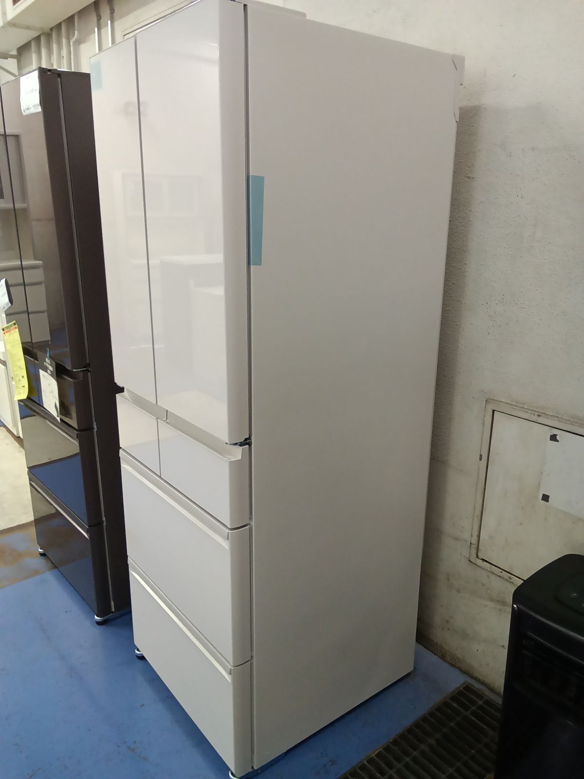 〇 関東地域 販売 送料無料 2階上げ不可 MITSUBISHI 三菱 冷蔵庫 2025年製 540L MR-MZ54K-W