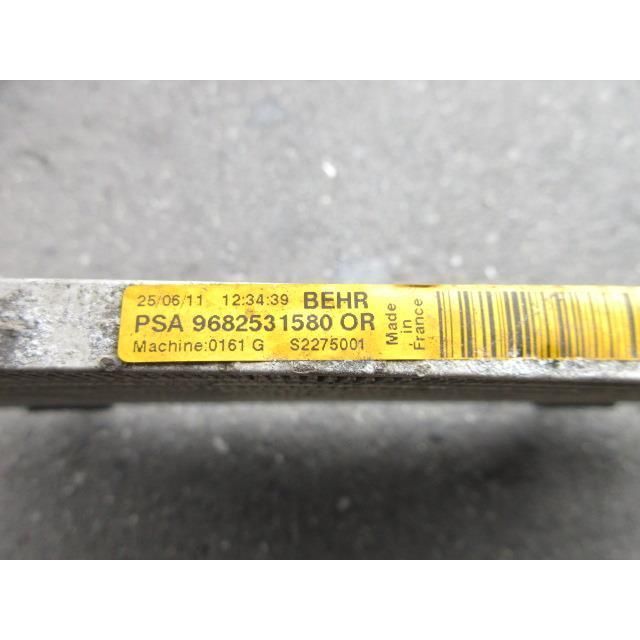 ABA-T7R5F02 エアコンコンデンサー