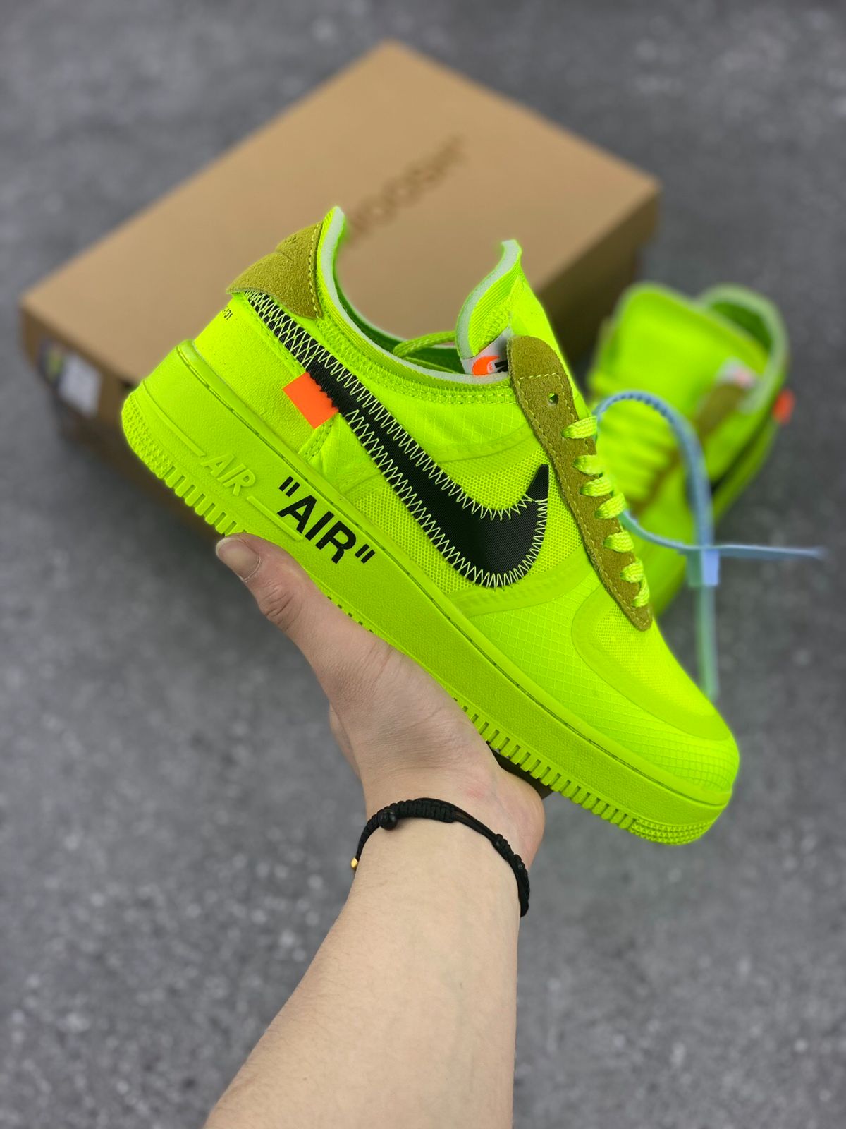 新品 未使用Off white × Nike AIR FORCE 1 LOW AO4606-700ナイキ エアフォース1ロー オフホワイト ボルト ネオンイエロー ブラック