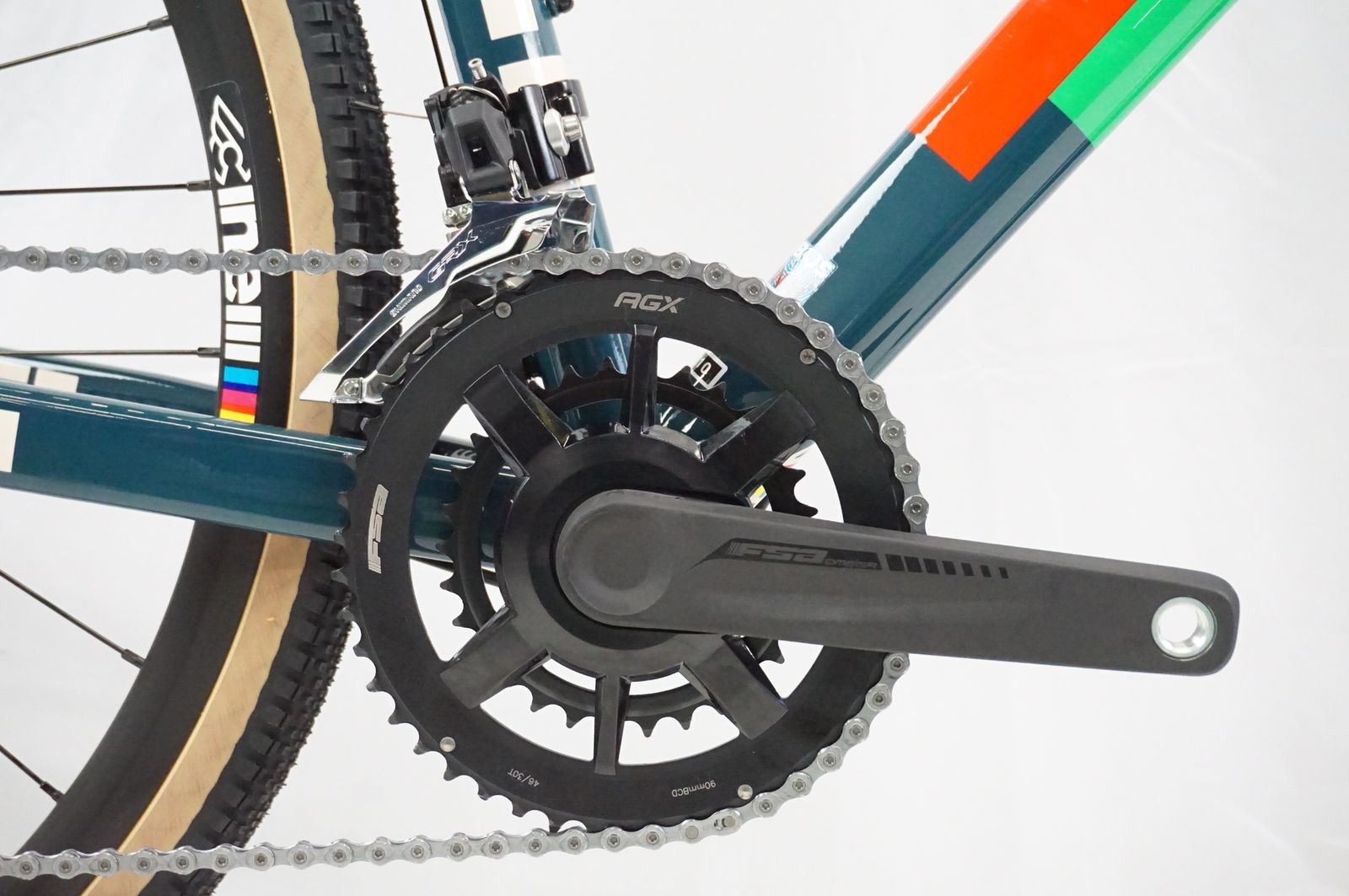 CINELLI 「チネリ」 ZYDECO GRX 2024年モデル グラベルロード