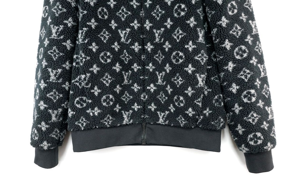 LOUIS VUITTON ルイヴィトン モノグラム ボア フリース ジップアップ