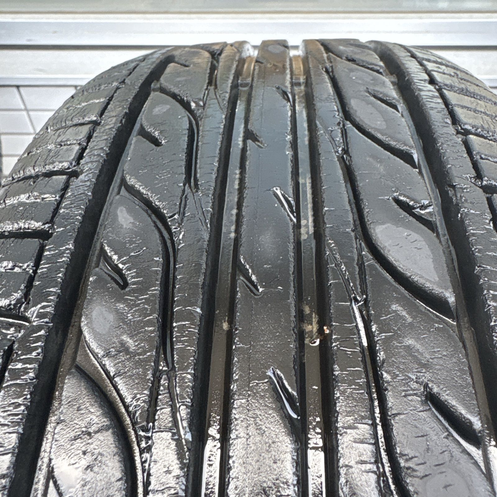 日産 ニッサン c35ローレル純正ホイール タイヤセット 15×6j 195