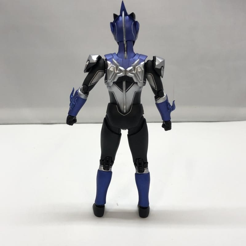 【中古】バンダイ S.H.Figuarts ウルトラマンブル アクア 開封品 ウルトラマンR/B[97]