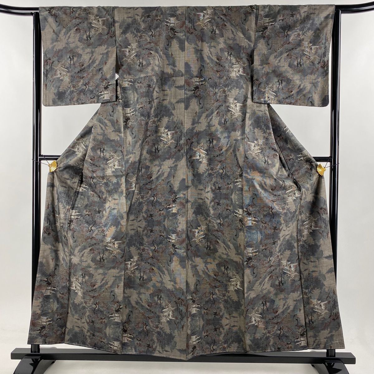 紬 身丈157.5cm 裄丈65cm M 袷 建物 樹木 灰茶 正絹 名品