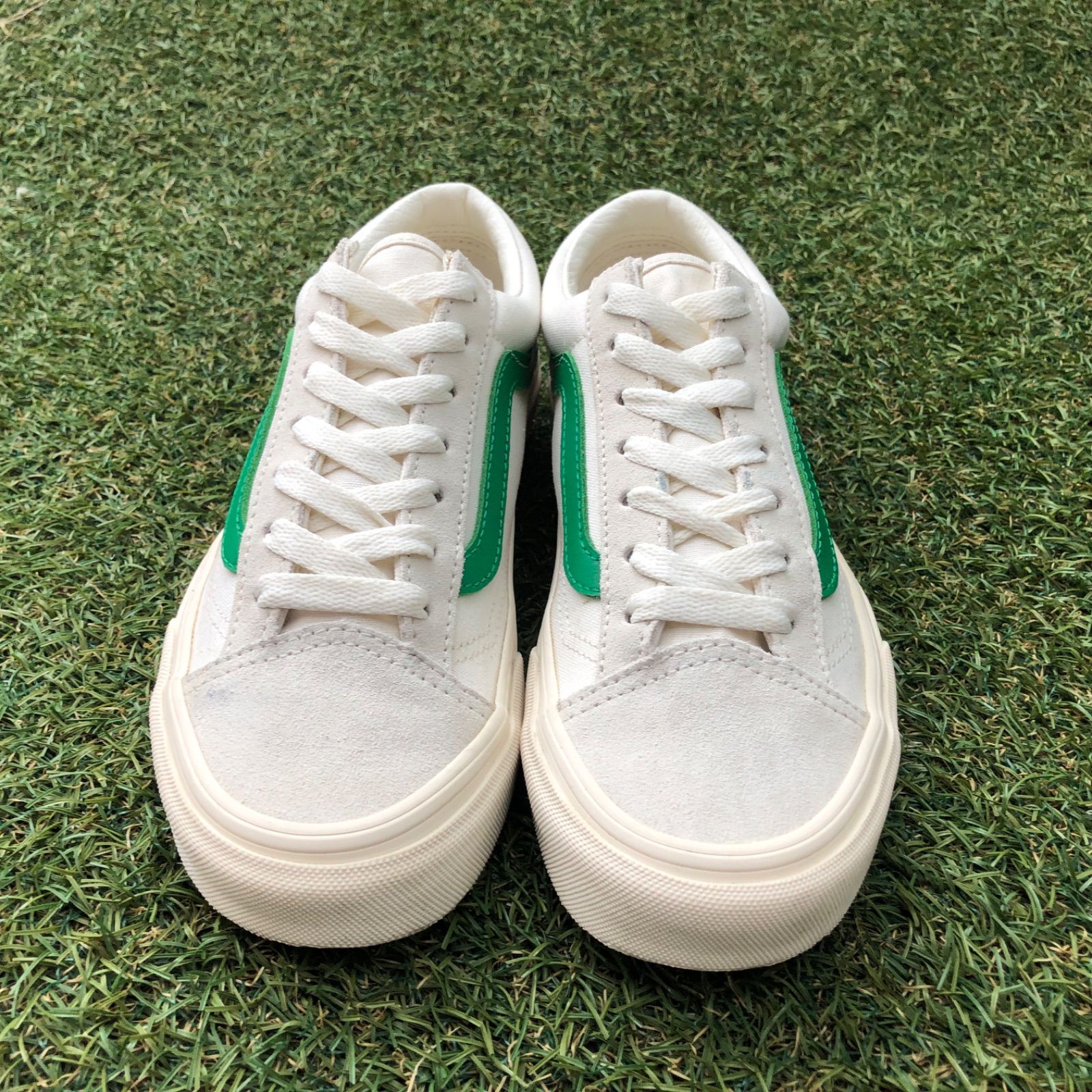 美品23 US企画！VANS STYLE 36ヴァンズ スタイル36 HW136 - メルカリ