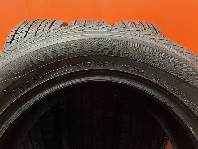 DUNLOP WINTER MAXX SJ8+ 225/65R17 17インチ スタッドレス 4本 22年製 バリ溝 ハリアー エクストレイル CX-5 RAV4等　(KTN121)