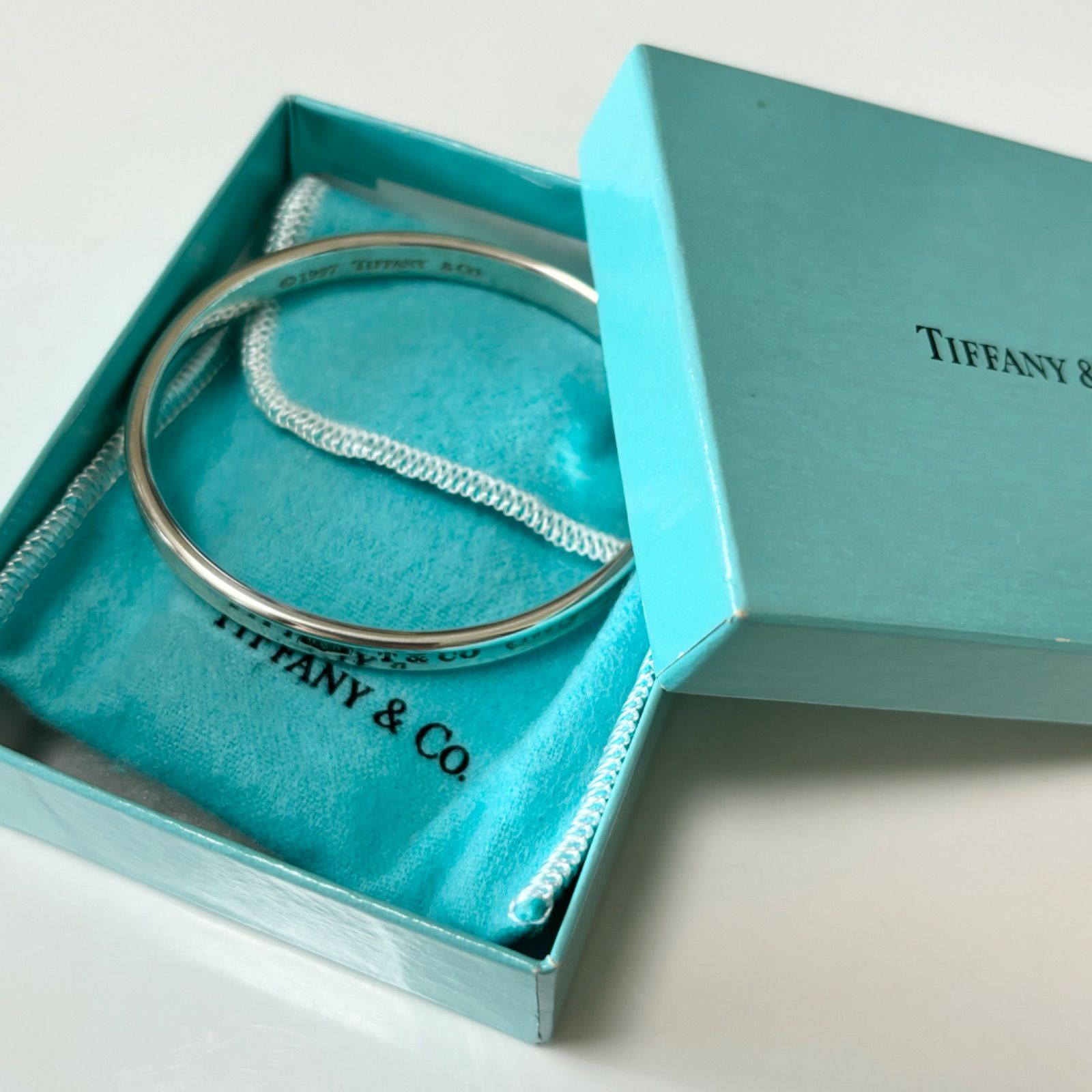 送料無料】Tiffany&Co./ティファニーアンドコー/バングル