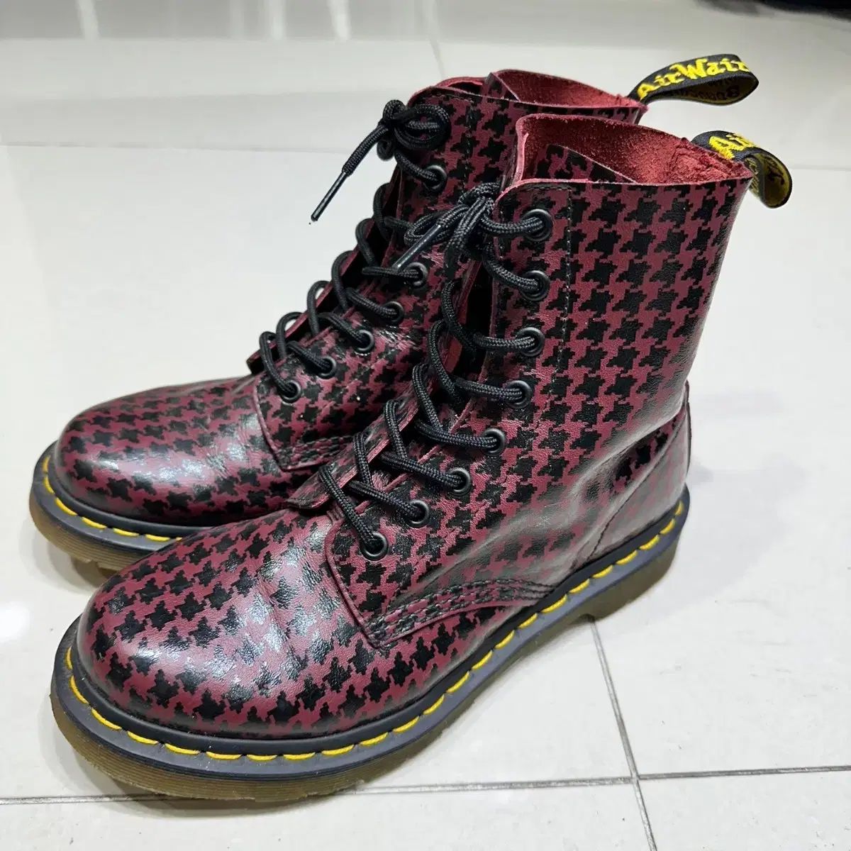 DR. MARTENS ドクターマーチン チェリー ブーツ