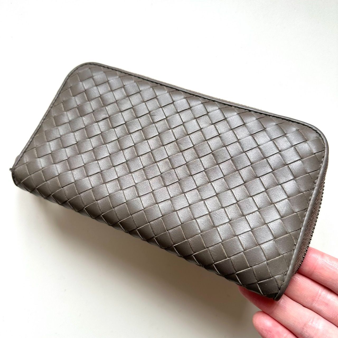 ボッテガヴェネタ BOTTEGA VENETA 長財布 イントレチャート ラウンド