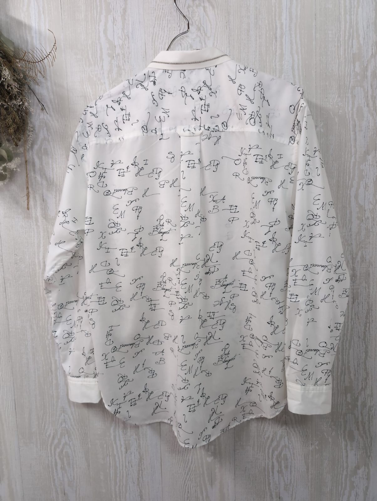 美品 ブランベール blanc vert 英字プリント シャツブラウス 38 薄手 