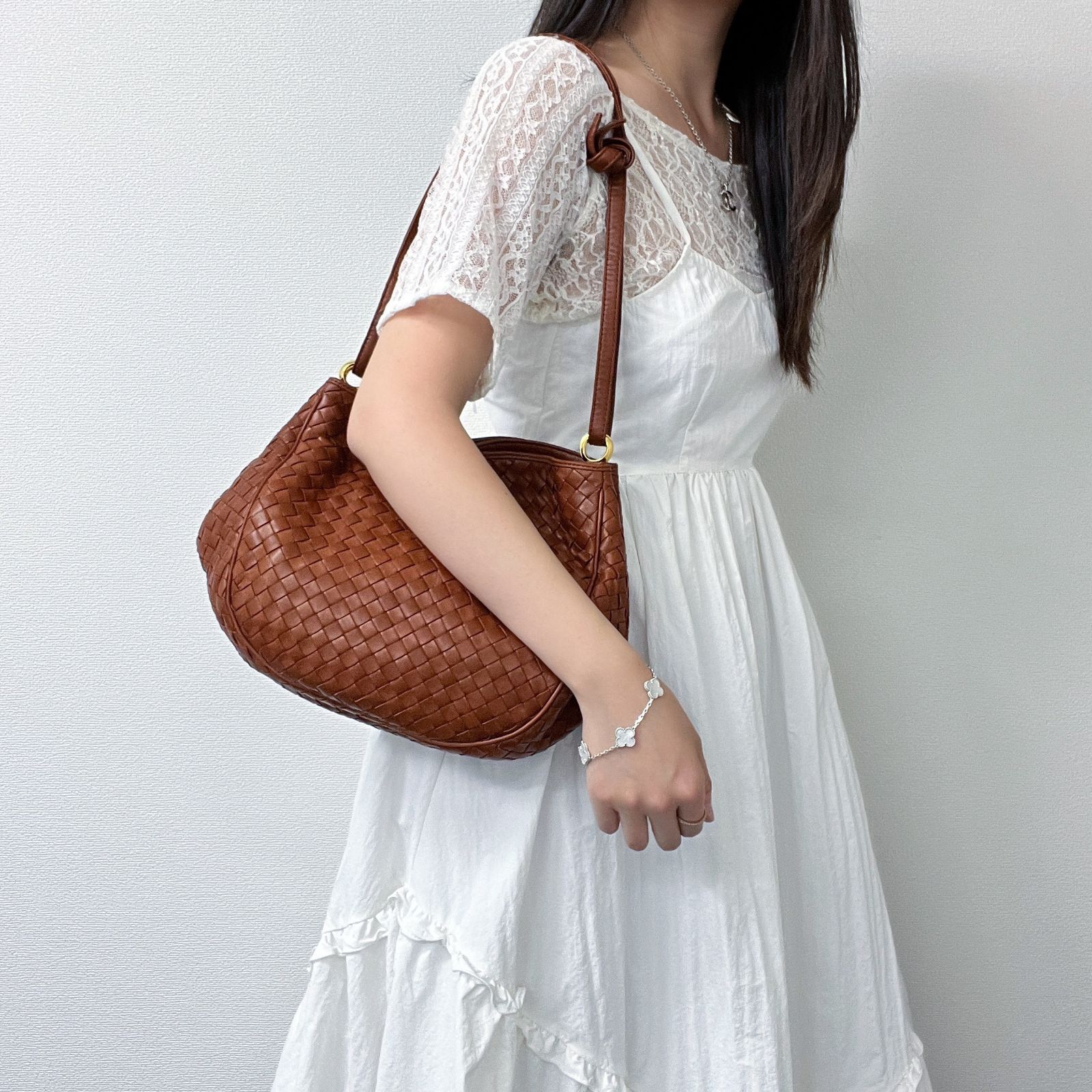 中古】Bottega Veneta ボッテガヴェネタ イントレチャート ショルダー  