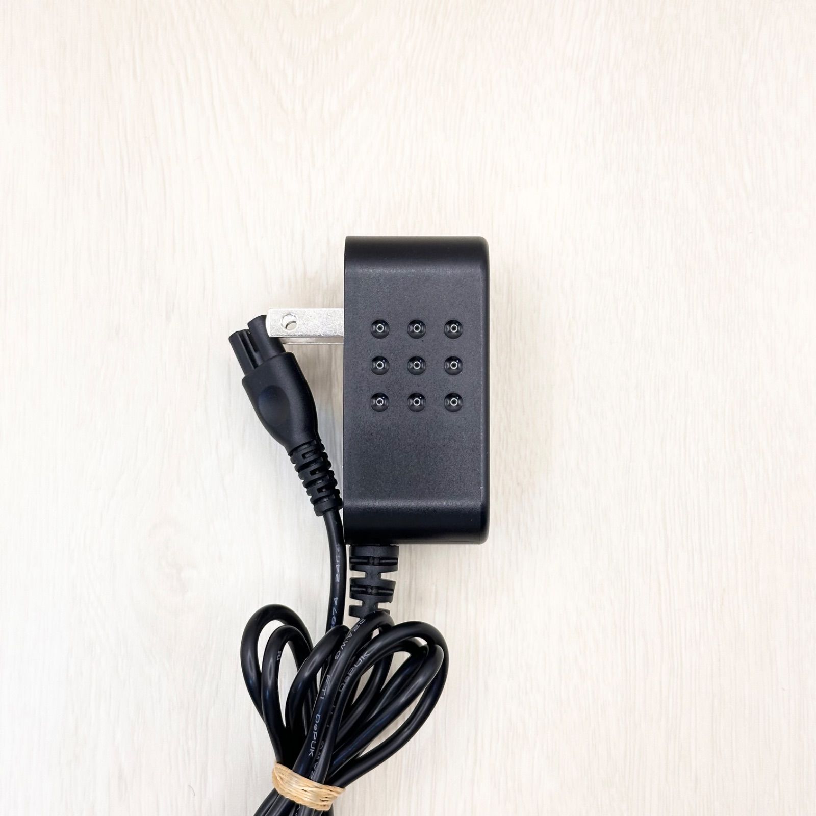 YA-MAN キャピスパ　本体.充電器 YA-MAN - YA-MAN スタンド式充電器(本体販売ではないです)の通販