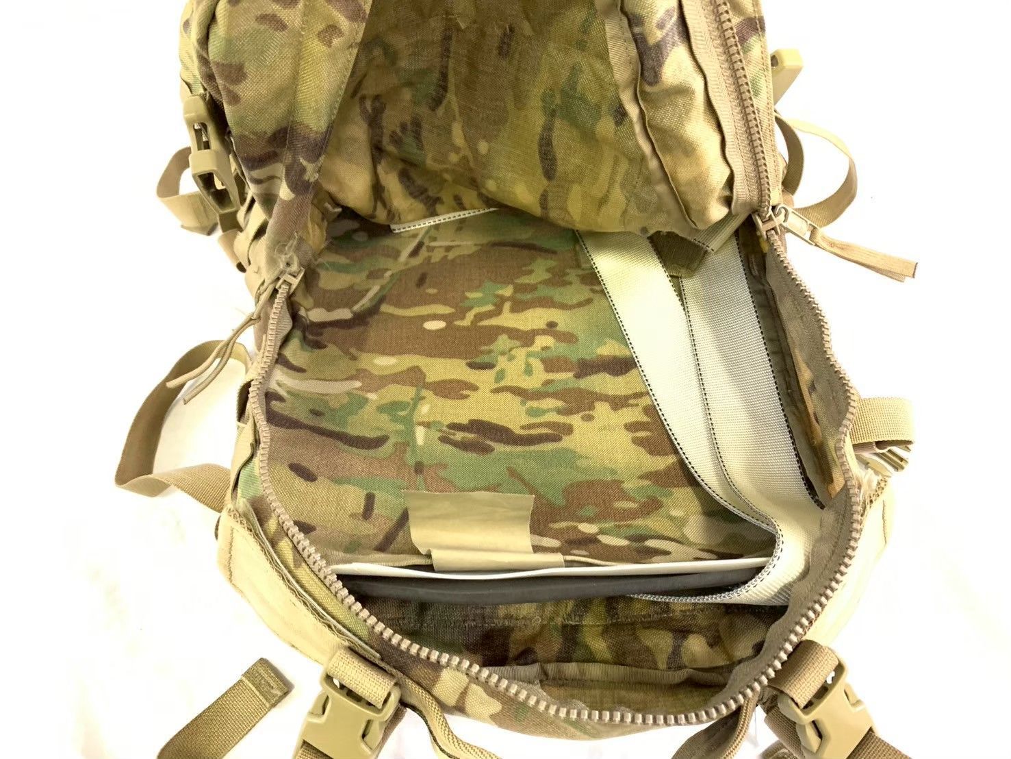 US ARMY LIFERAFT(緊急救命ラバーボート 一人乗用/ 実物・未使用 US ARMY LIFERAFT(緊急救命ラバーボート 一人乗用/ 実物・未使用