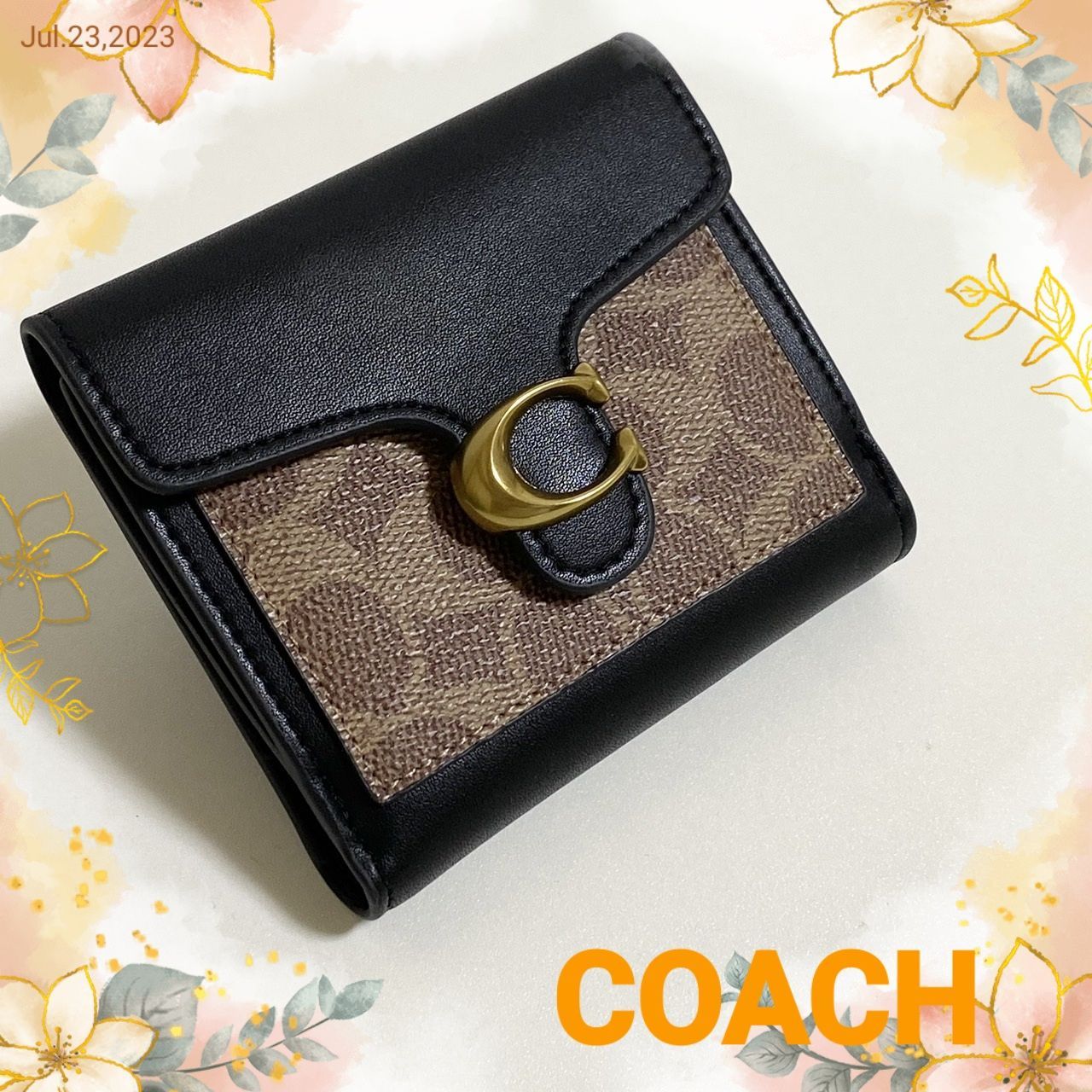 COACH タビー スモール ウォレット 二つ折り財布 タン ブラック 85994 シグネチャーラインのキャンバスと単色レザーを組み合わせたエレガントな装い。  - メルカリ