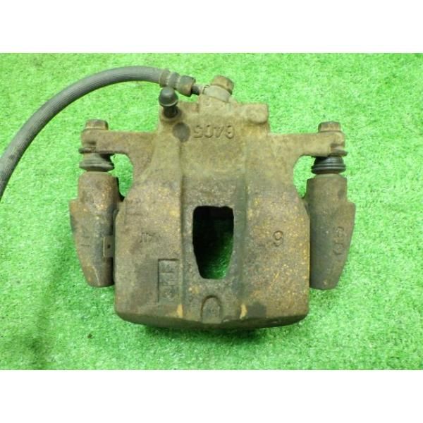 ノア AZR65G 右フロントキャリパー S 4WD 8人 6405 47730-44021 1D4