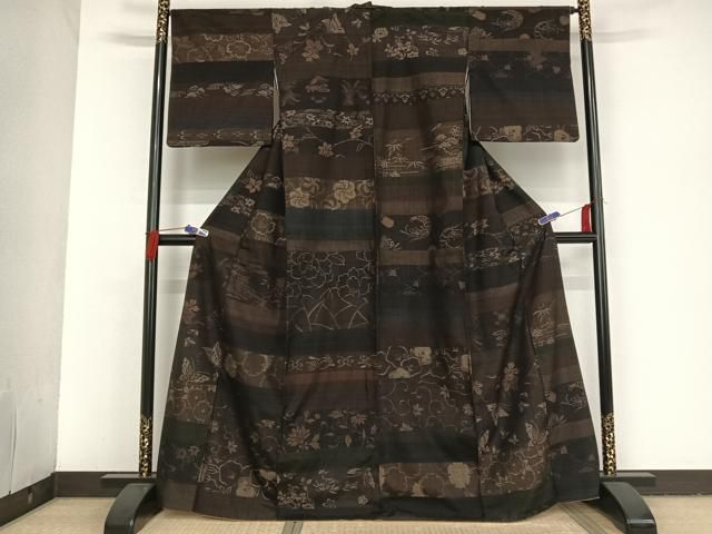 平和屋着物●本場小千谷紬　百柄　横段草花風景文　正絹　逸品　AAAT9435np 平和屋着物○本場小千谷紬 百柄 横段草花風景文 正絹 逸品 AAAT9435np