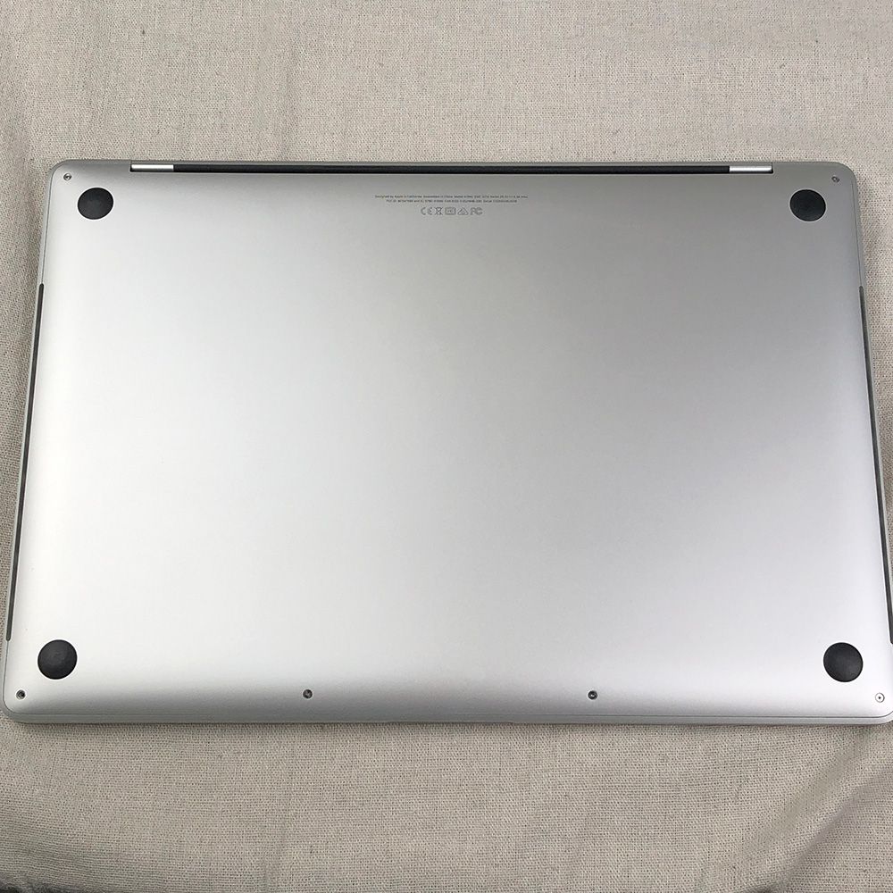 MacBookpro ジャンク ◇ジャンク品・本体のみ◇Apple MacBook Pro (15インチ 2018