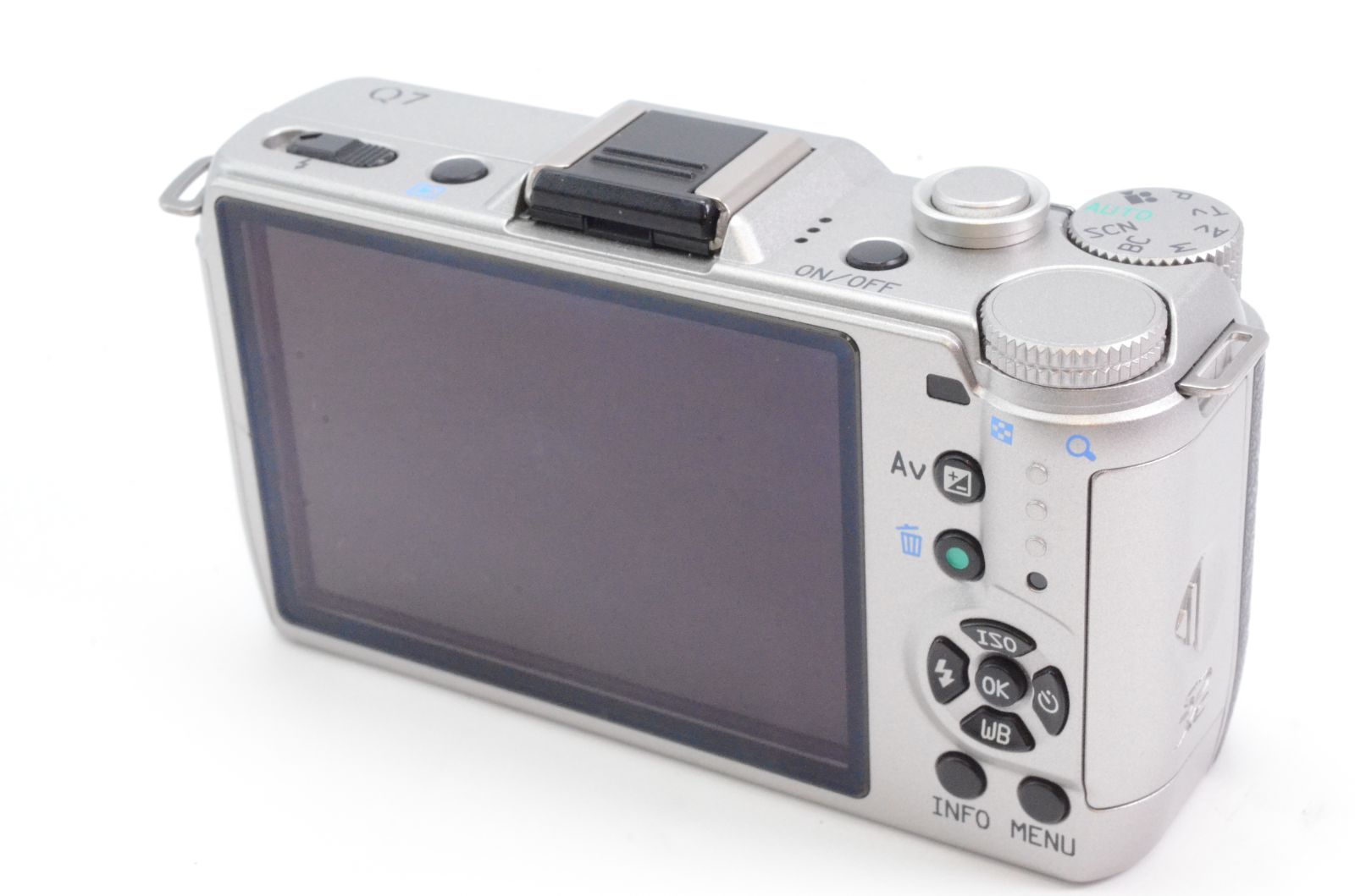 PENTAX ペンタックス Q7 ボディ シルバー - メルカリ