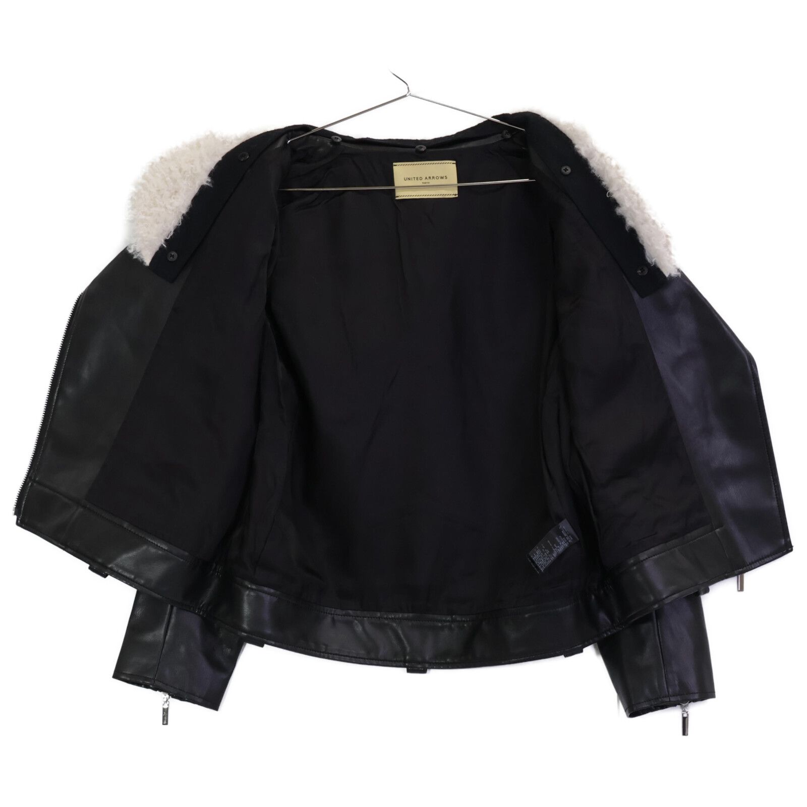 UNITED ARROWS ユナイテッドアローズ ﾌﾞﾗｯｸ ﾌｧｰ付き ﾀﾞﾌﾞﾙﾗｲﾀﾞｰｽｼﾞｬｹｯﾄ  