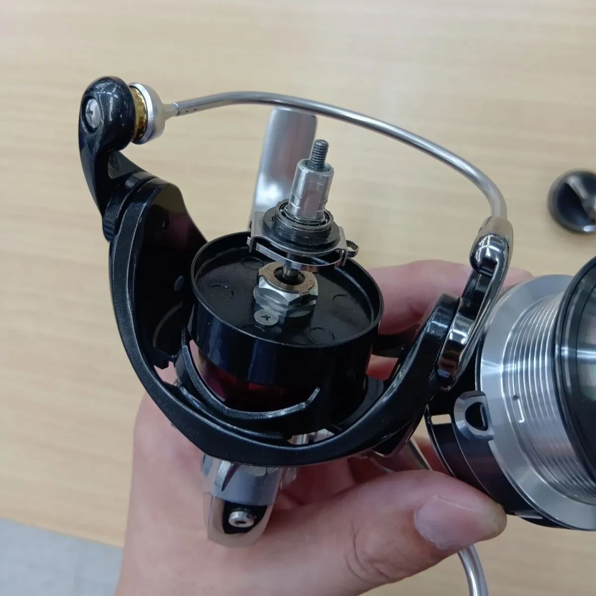 相模原橋本店 併売】ダイワ 14 イグニス 2505 タイプR - メルカリ