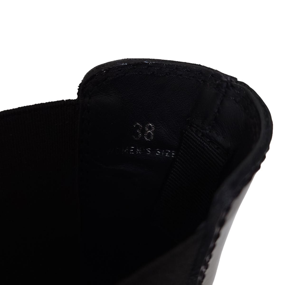 ショートブーツ