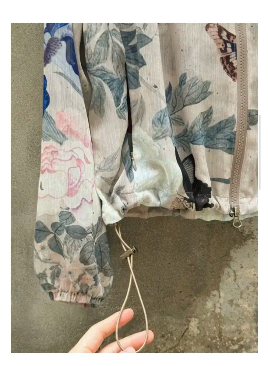 ウィンドブレーカー