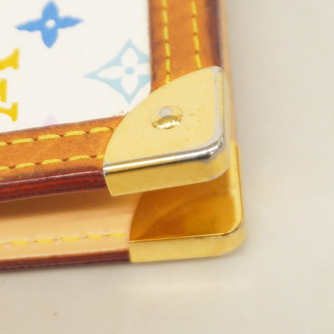 モノグラム マルチ