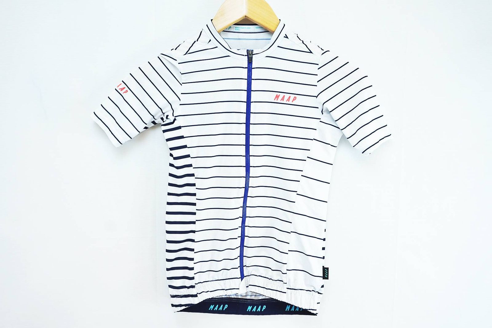 SUNVOLT セパレートワンピース Sサイズ　ペイズリー柄 SUNVOLT セパレートワンピース Sサイズ ペイズリー柄 セパレート