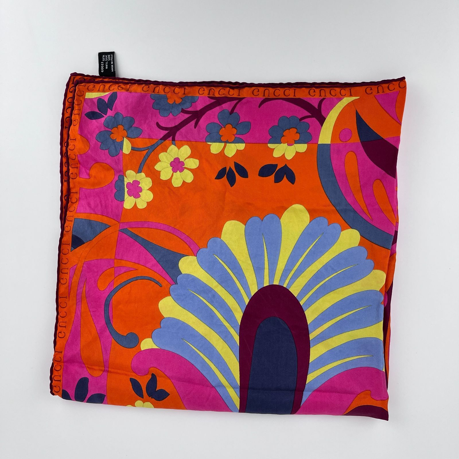 GUCCI　ミニスカーフ　中古　シルク素材 グッチ GUCCI/スカーフ ダークグレイ ブルー 花柄 フラワー