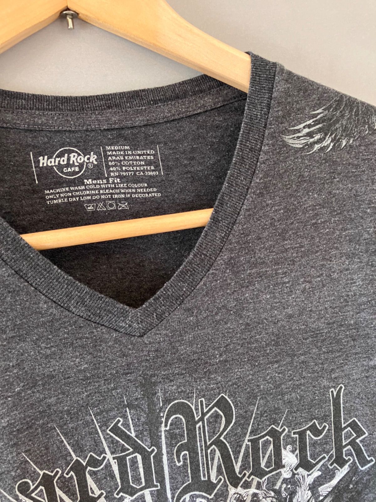 Hard Rock Cafe ハードロックカフェ Vネック Tee Tシャツ GUAM グアム 