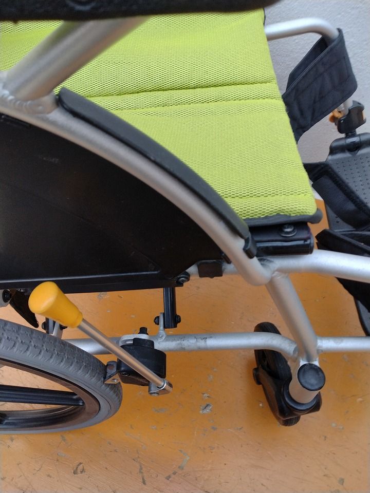  一部地域を除く 自走式車椅子 ネクストコアNEXT-21 B-40 KM-25-0917-18 介助用車椅子 車椅子