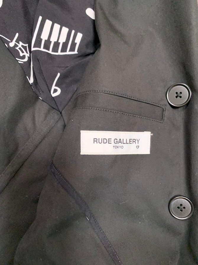 トレンチコート