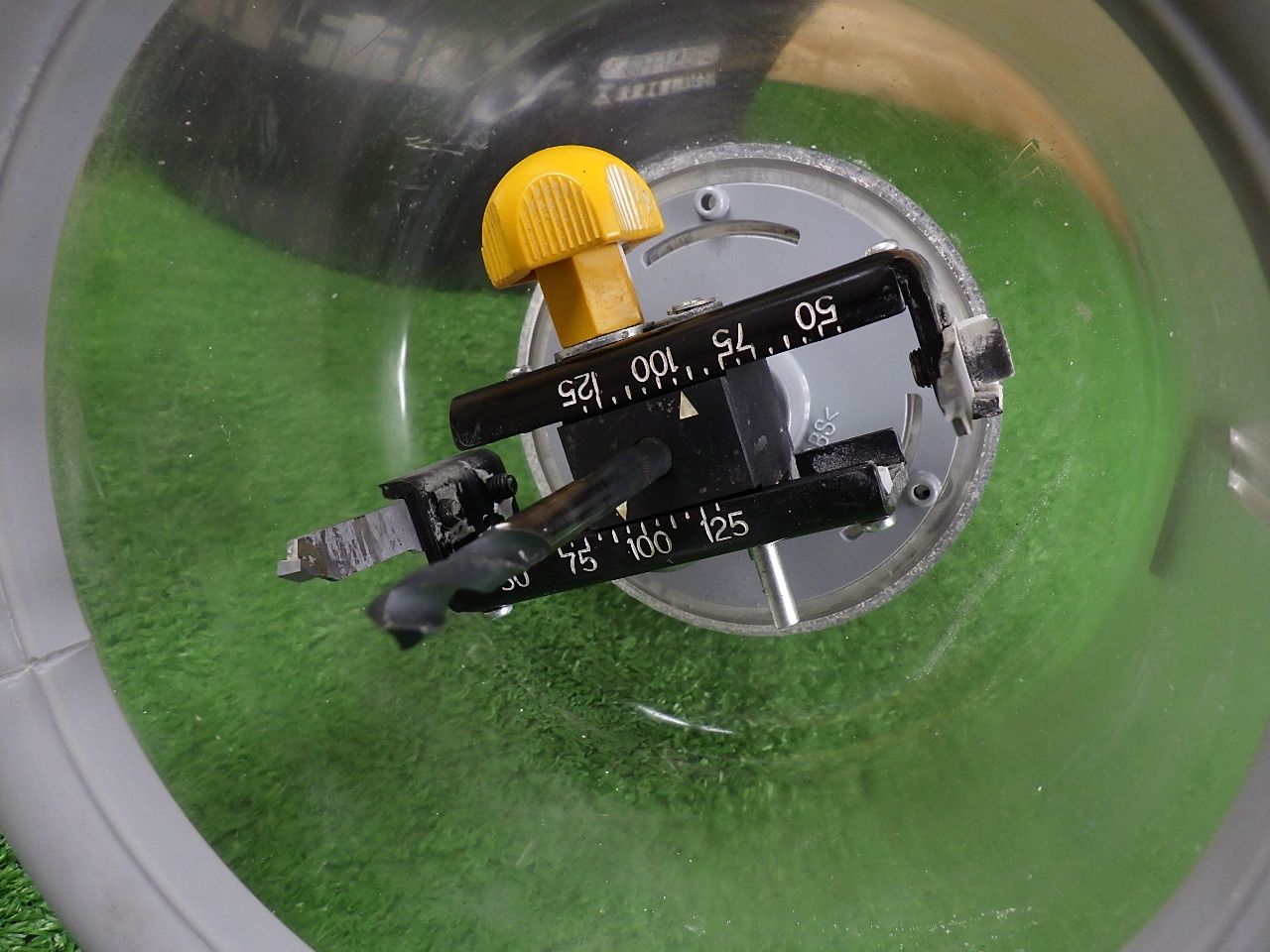 おすすめ 未来工業 フリーホルソー R 深型 FH-125F ボード式 品