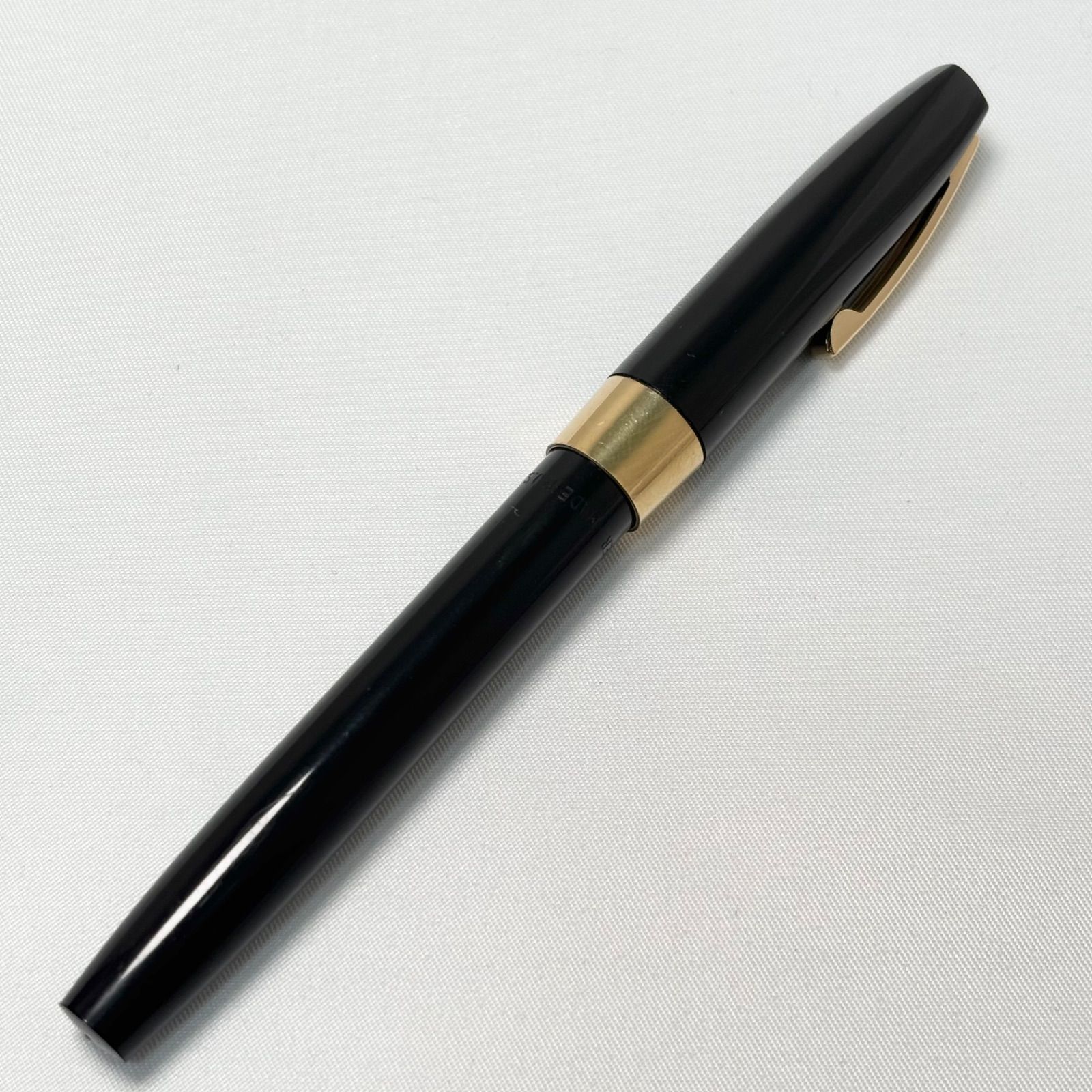 送料無料】SHEAFFER/シェーファー/万年筆/ブラック×ゴールド