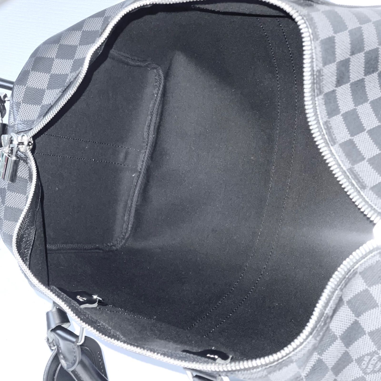 ルイヴィトン LV