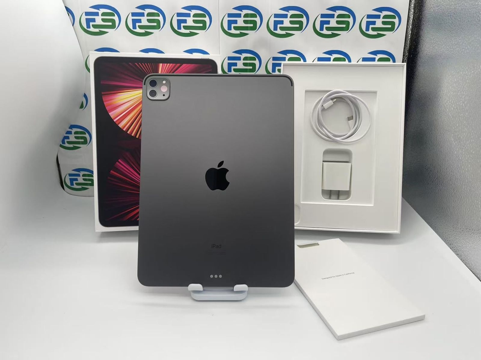 iPad Pro 11インチ 第3世代 128GB スペースグレイ 本体のみ