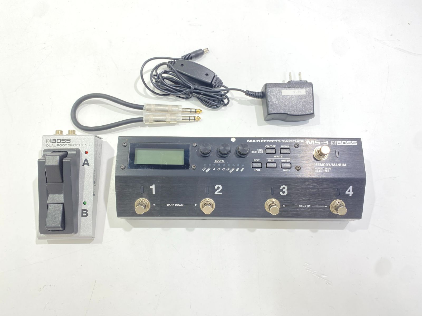 七重浜店62-8-251014 品 BOSS MS-3 MULTI EFFECTS SWITCHER FS-7 ボス マルチエフェクター スイッチャー セット パッチケーブル付