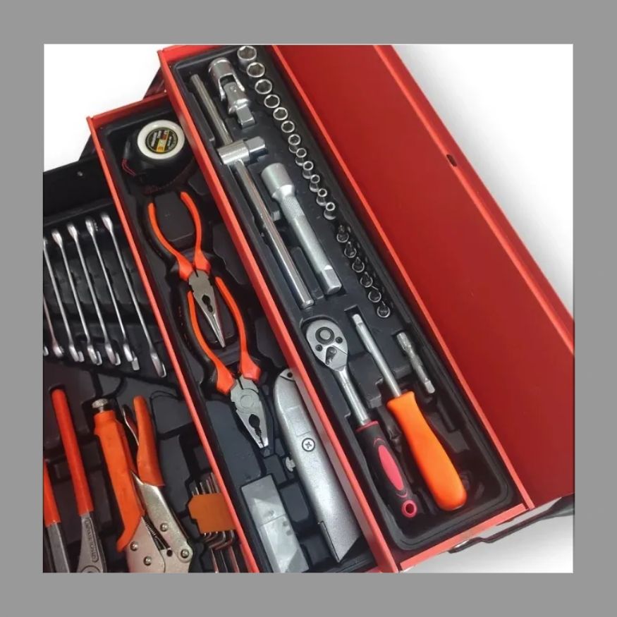 ♥のものです*ラチェットレンチ工具セット|自動車修理85点セット工具|72歯|レンチスリーブセット 鉄箱家庭用工具箱です