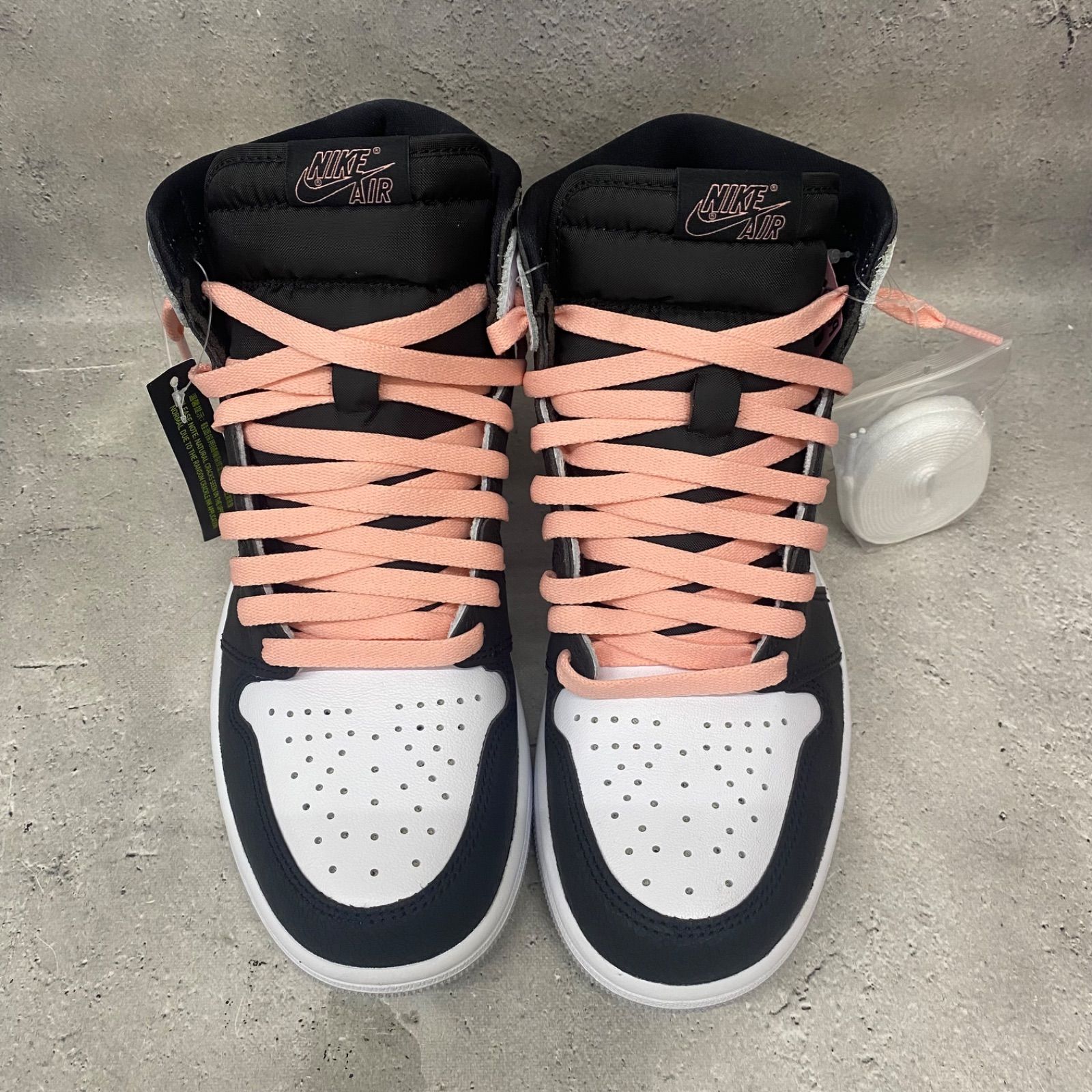 NIKEエアジョーダン1 ハイ　ブリーチドコーラル Amazon | [ナイキ] AIRJORDAN 1 RETRO HIGH OG Bleached Coral