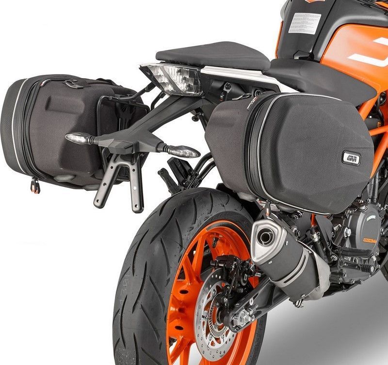 Givi / ジビ サドルバッグスペーサー 3D600 | TE7707 MT-09/MT
