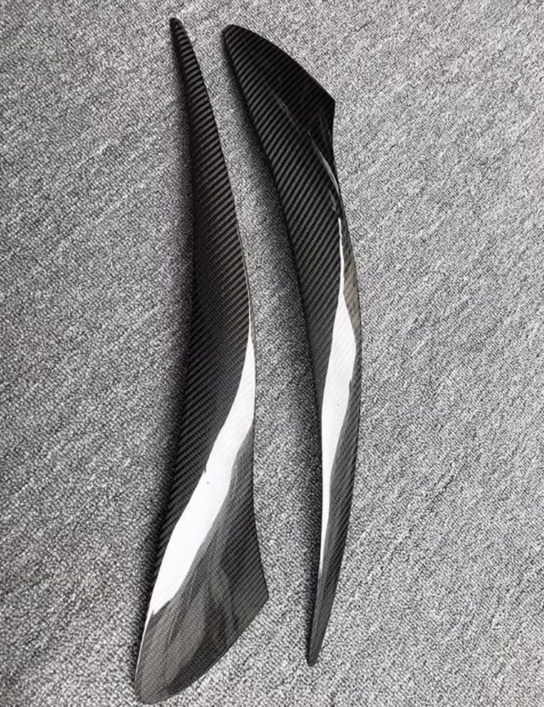 BMW 5シリーズ F07 2009-2016 グランツーリスモ ヘッドライトカバー アイライン カーボン