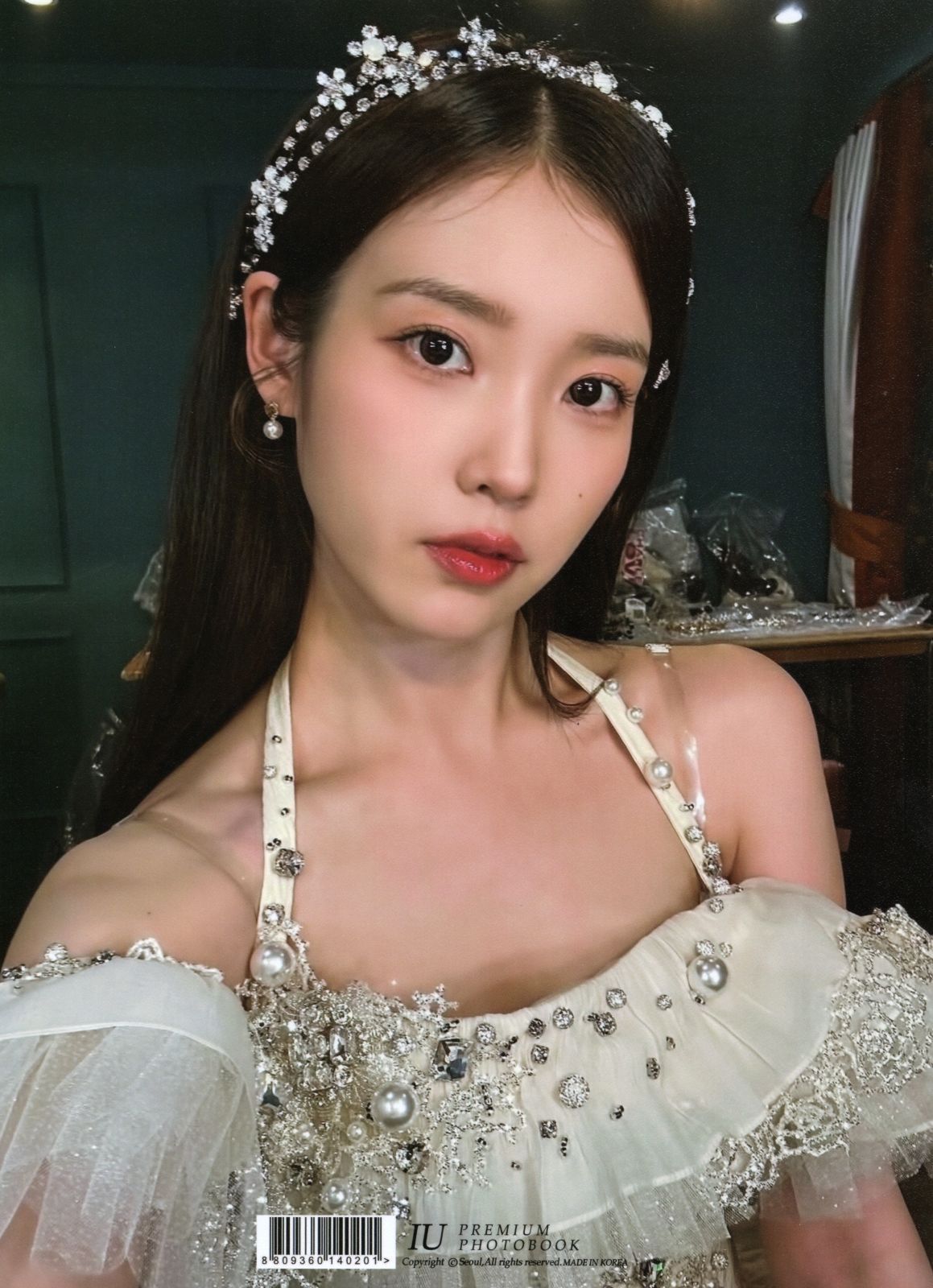 IU アイユー グッズ 写真集 Premium Photo Book 大型写真集 K